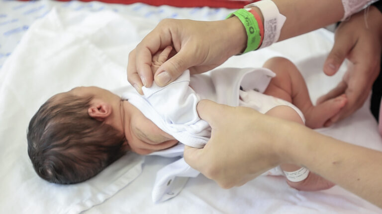 Frame NC2169 Manuella-104