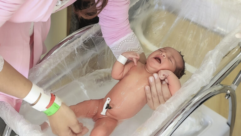 Frame NC2169 Manuella-120